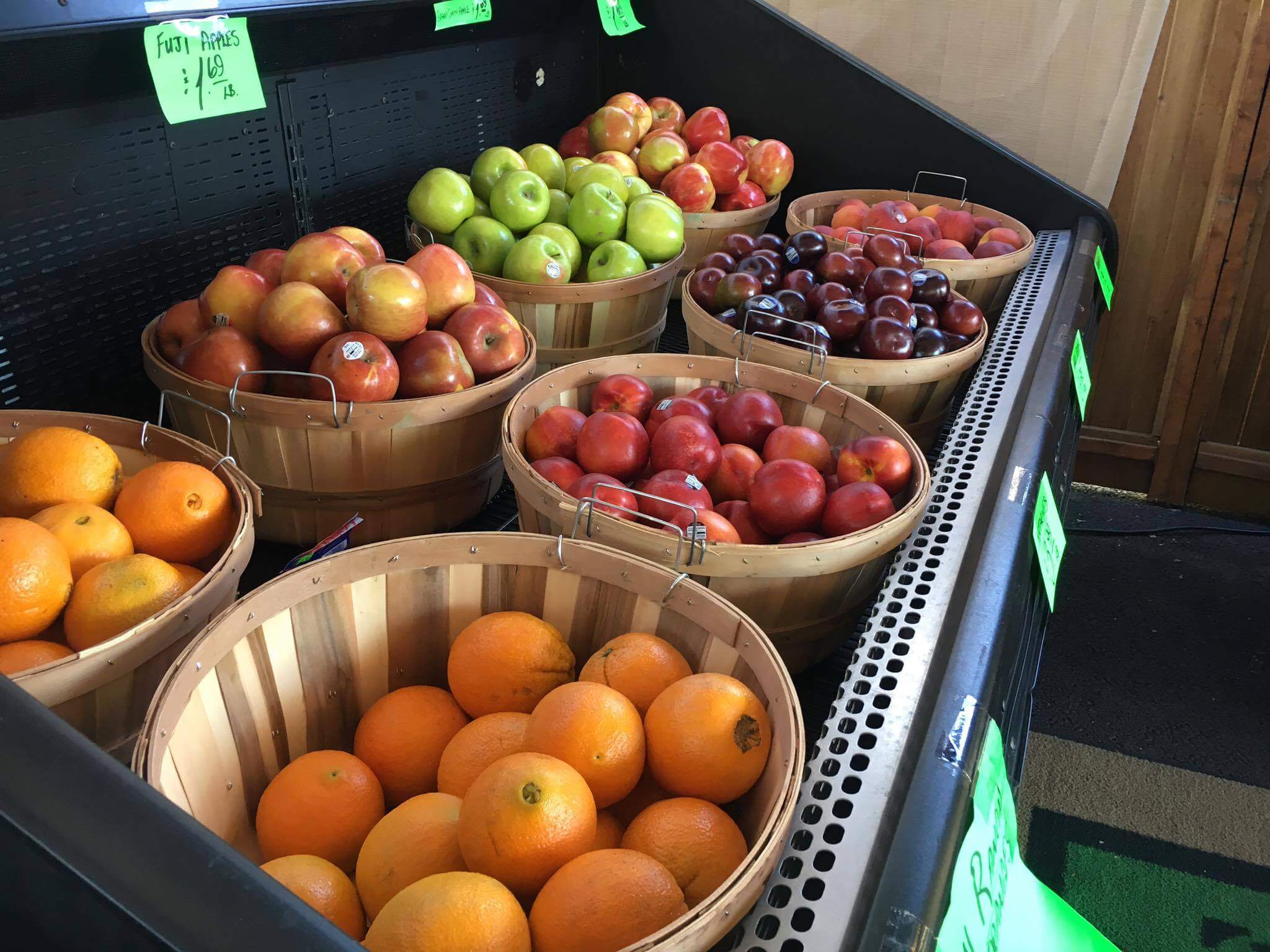 Fresh produce Southern Oregon Farms Medford Eagle Point